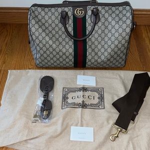 Gucci savoy duffle bag